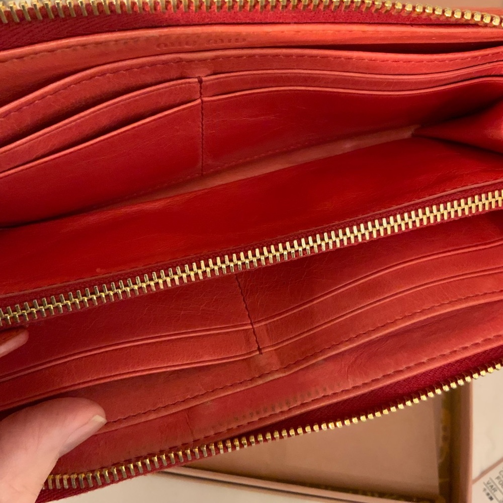 Miu Miu Wallet - image 4